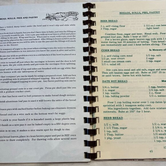 Latham Womans Club Local Cookbook 1984 Sherril Augstell Elizabth Langevin - Picture 5 of 6